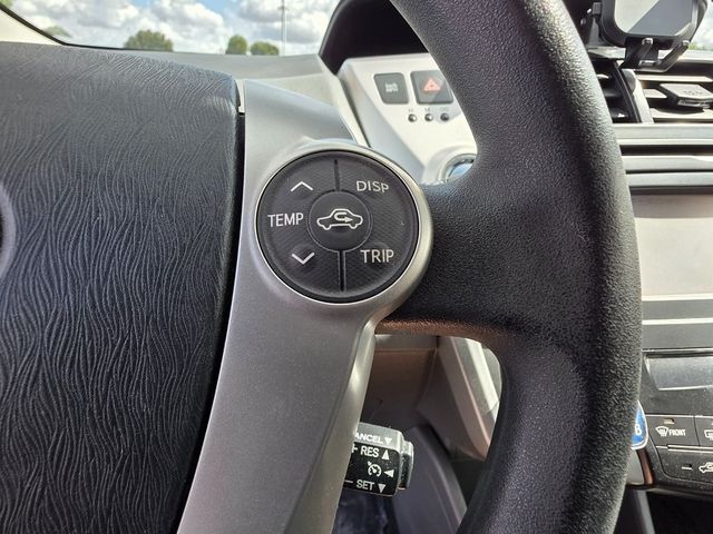 2014 Toyota Prius v  - 22932413 - 25