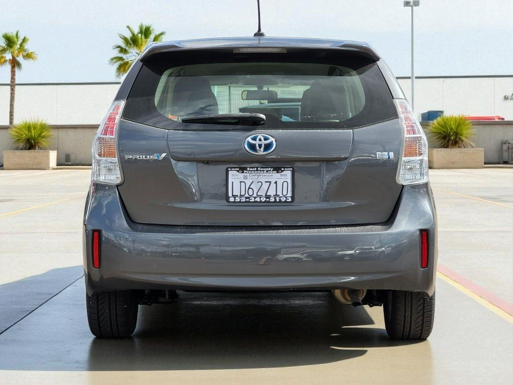 2014 Toyota Prius v - 22932413 - 4