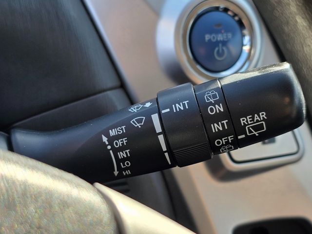 2014 Toyota Prius v  - 22962338 - 34