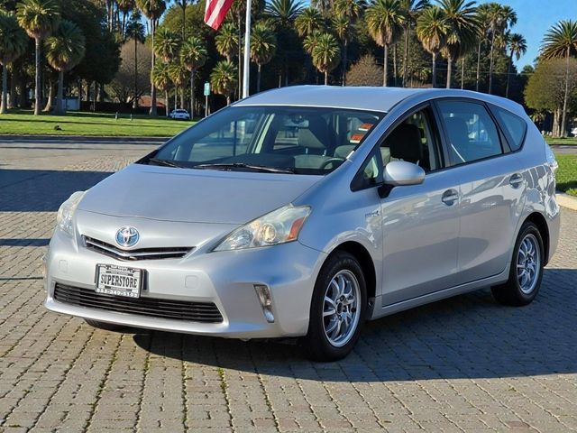 2014 Toyota Prius v  - 22962338 - 3