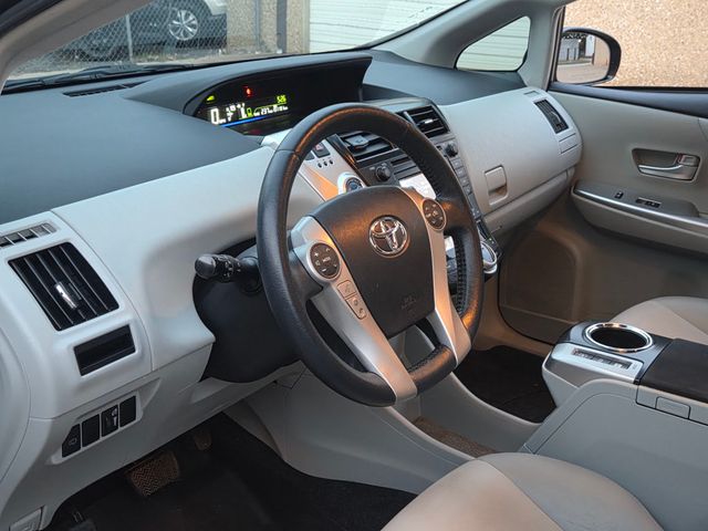 2014 Toyota Prius v 2014 Toyota Prius V  - 22949226 - 20