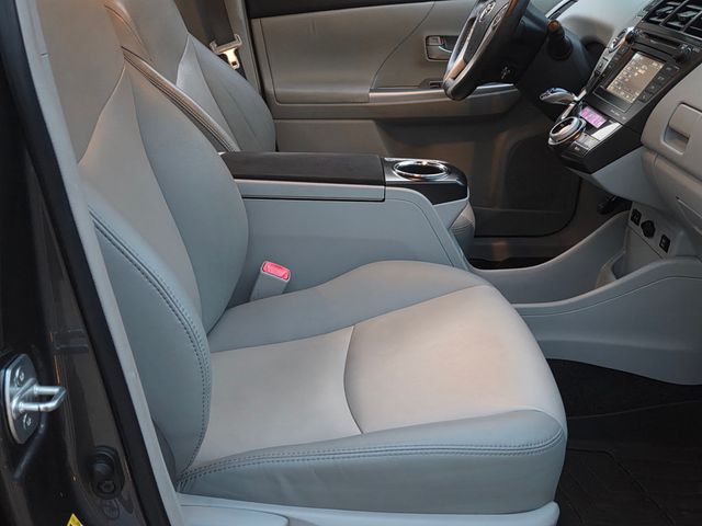 2014 Toyota Prius v 2014 Toyota Prius V  - 22949226 - 27