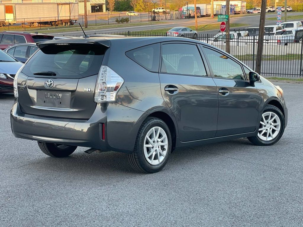 2014 Toyota Prius V Two photo 2