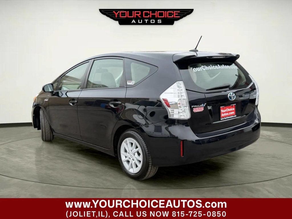 2014 Toyota Prius v 5dr Wagon Three - 22993937 - 2