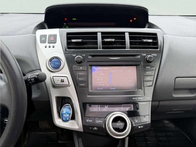 2014 Toyota Prius v 5dr Wagon Three - 22993937 - 35