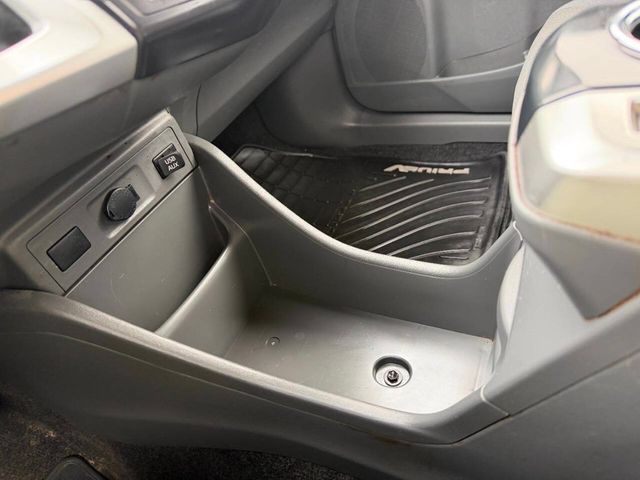 2014 Toyota Prius v 5dr Wagon Three - 22993937 - 43