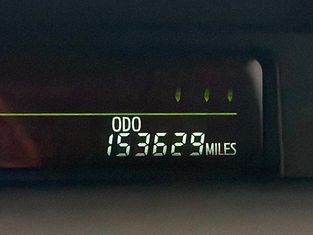 2014 Toyota Prius v 5dr Wagon Three - 22993937 - 46