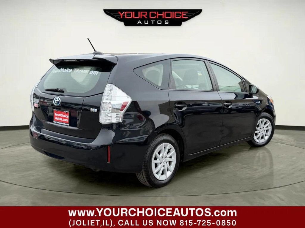 2014 Toyota Prius v 5dr Wagon Three - 22993937 - 8