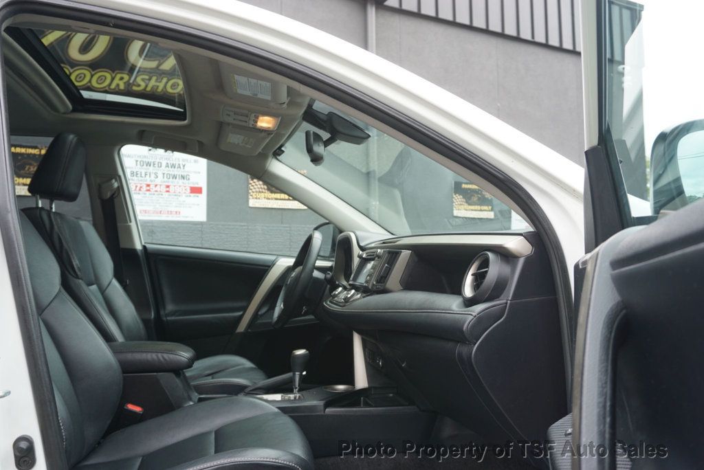 2014 Toyota RAV4 Limited photo 22
