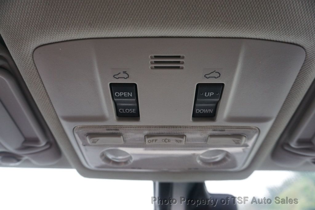 2014 Toyota RAV4 Limited photo 34