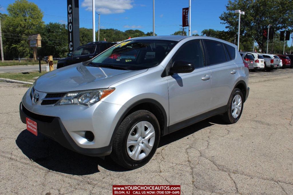 2014 Toyota RAV4 AWD 4dr LE - 22587728 - 0