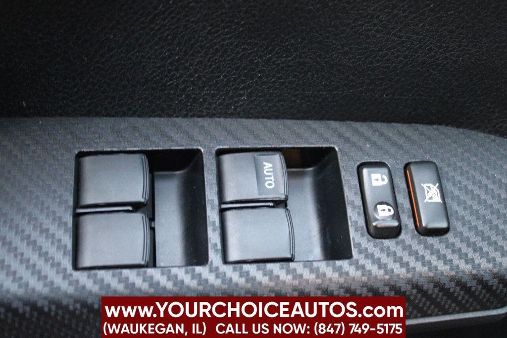 2014 Toyota RAV4 AWD 4dr LE - 22907541 - 26