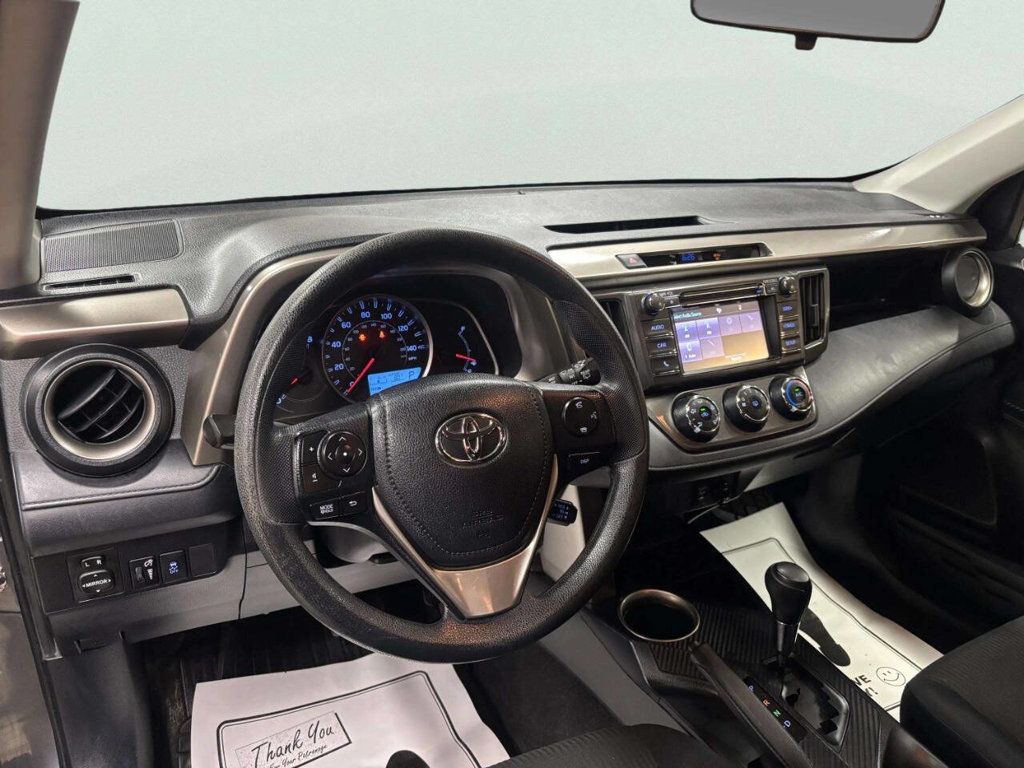 2014 Toyota RAV4 AWD 4dr LE - 23050438 - 11