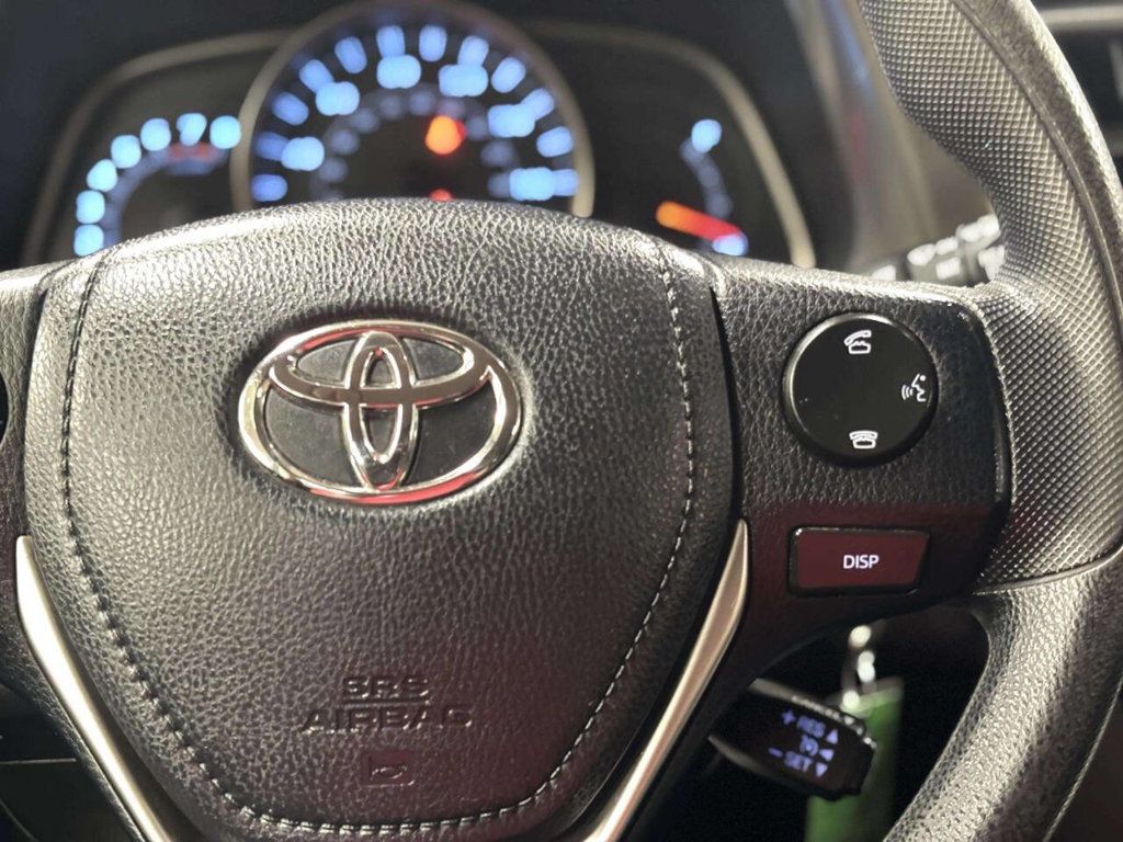 2014 Toyota RAV4 AWD 4dr LE - 23050438 - 26
