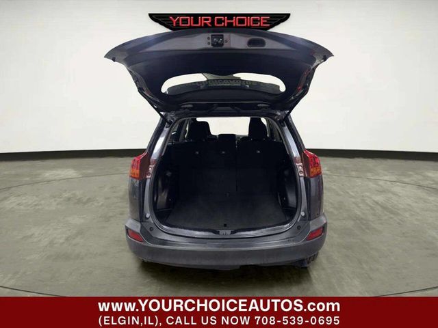 2014 Toyota RAV4 AWD 4dr LE - 23050438 - 4