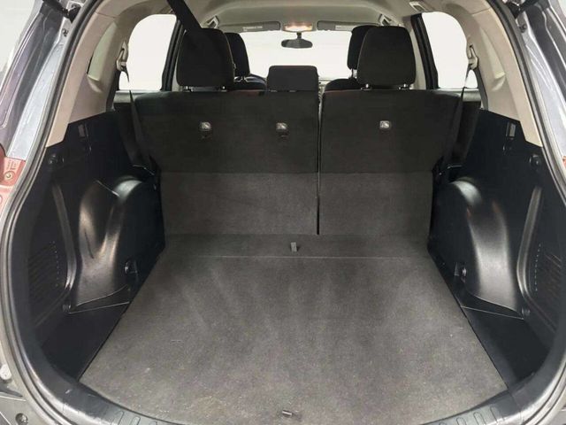 2014 Toyota RAV4 AWD 4dr LE - 23050438 - 5