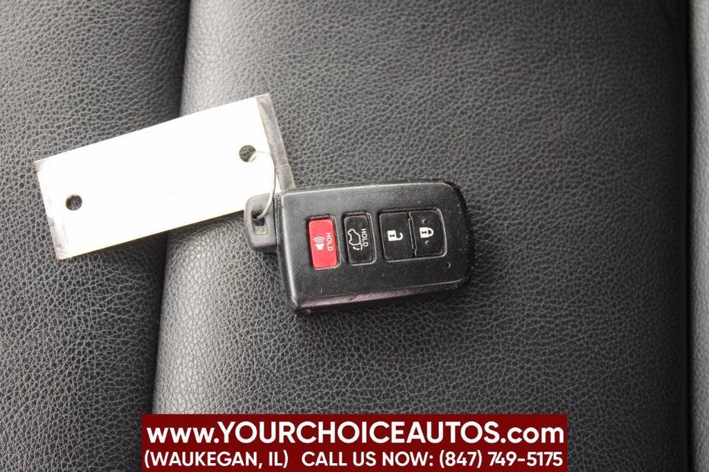 2014 Toyota RAV4 AWD 4dr Limited - 22921265 - 34