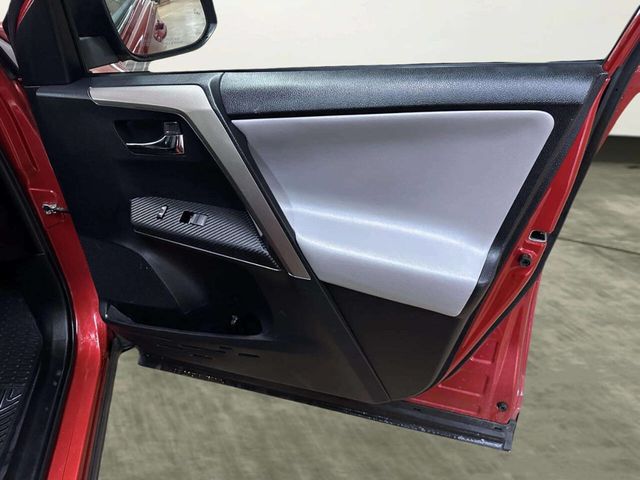 2014 Toyota RAV4 AWD 4dr Limited - 22953389 - 28