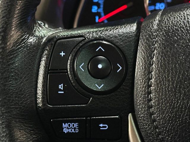 2014 Toyota RAV4 AWD 4dr Limited - 22953389 - 37