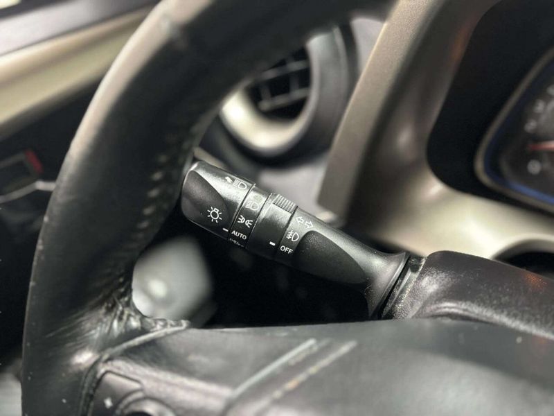 2014 Toyota RAV4 AWD 4dr Limited - 22976962 - 34