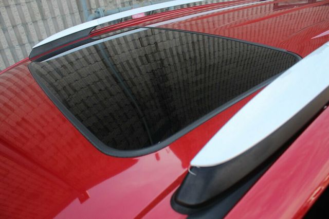 2014 Toyota RAV4 AWD LIMITED W/ TECHNOLOGY PKG, NAVIGATION, LEATHER - 22986066 - 31