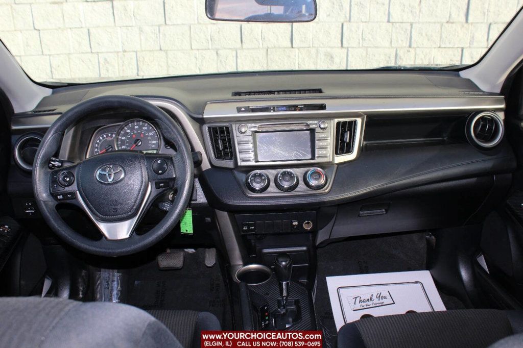 2014 Toyota RAV4 FWD 4dr LE - 22624251 - 17