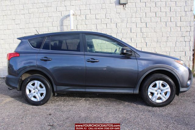 2014 Toyota RAV4 FWD 4dr LE - 22624251 - 5