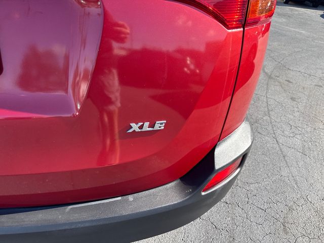 2014 Toyota RAV4 FWD 4dr XLE - 22964849 - 10