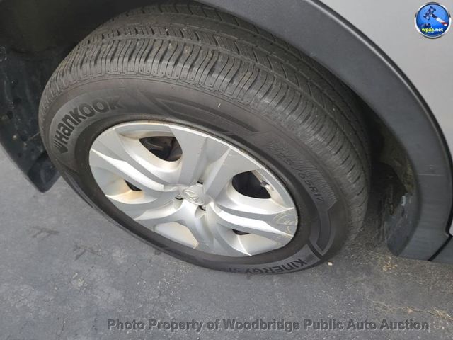 2014 Toyota RAV4 LE - 22907777 - 11