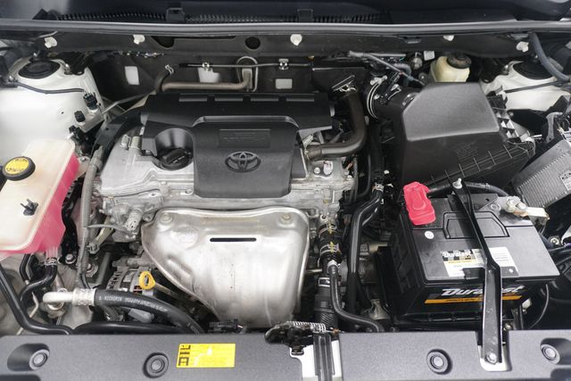 2014 Toyota RAV4 Limited - 23013763 - 34
