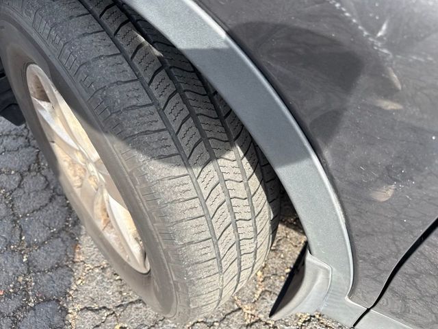 2014 Toyota RAV4 XLE - 23052028 - 2