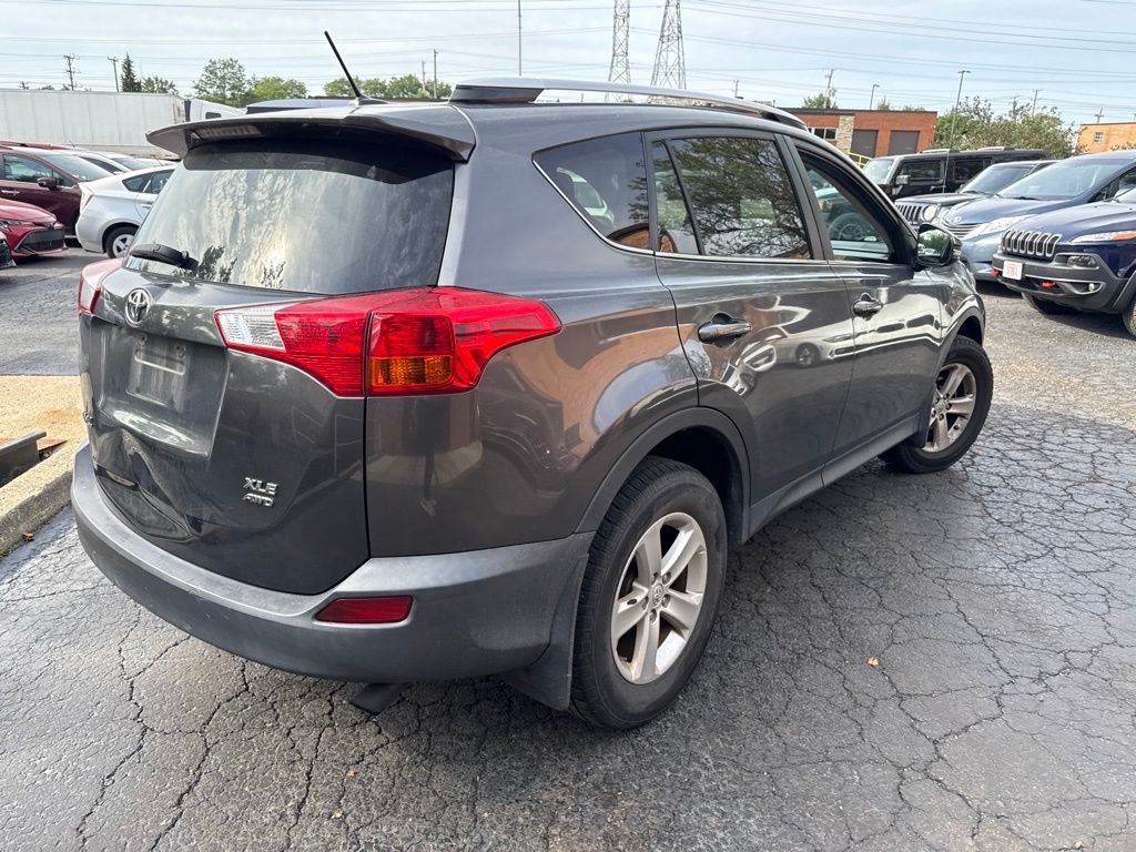 2014 Toyota RAV4 XLE - 23052028 - 5