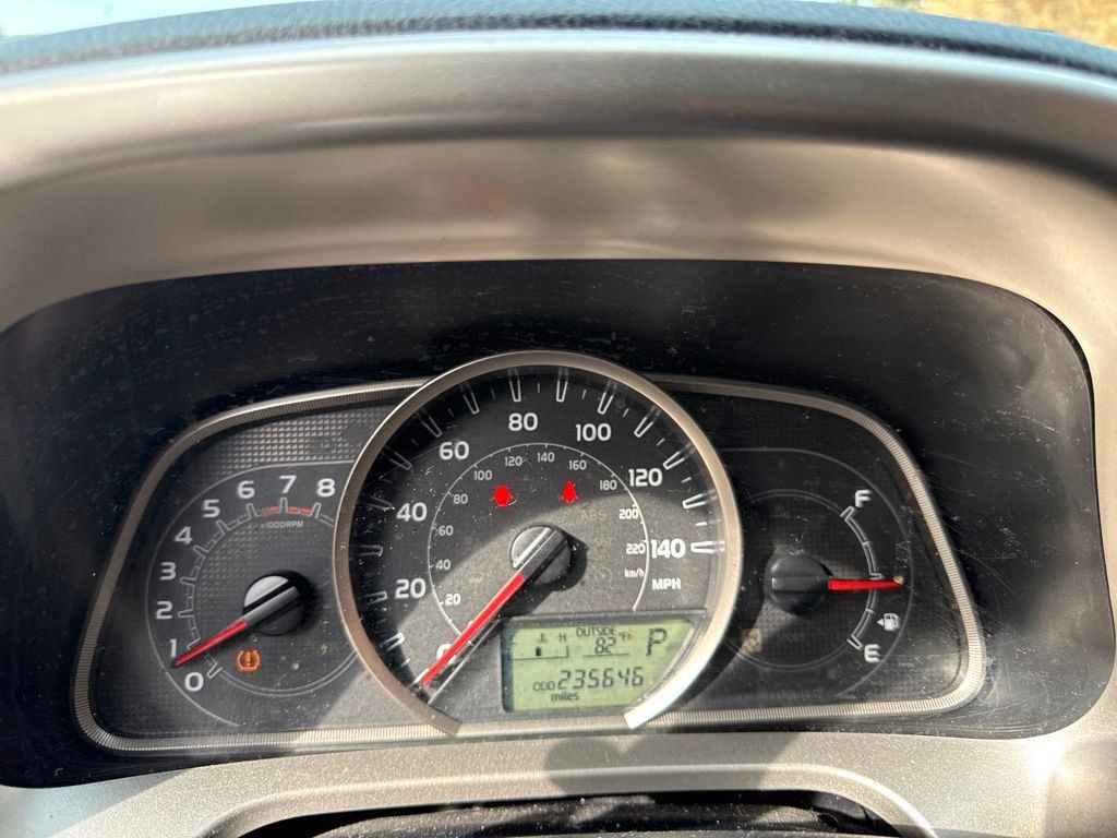 2014 Toyota RAV4 XLE - 23052028 - 7