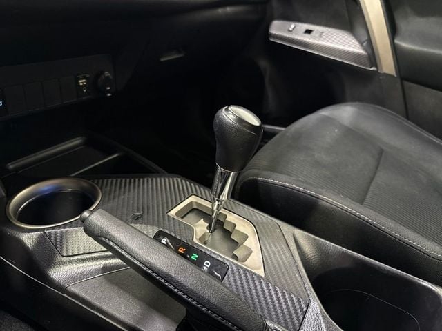 2014 Toyota RAV4 XLE - 23078738 - 20