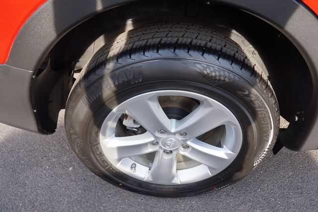 2014 Toyota RAV4 XLE, ALL WHEEL DRIVE, MOON ROOF, ROOF RACK - 23065456 - 13