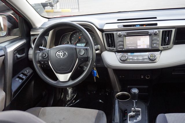 2014 Toyota RAV4 XLE, ALL WHEEL DRIVE, MOON ROOF, ROOF RACK - 23065456 - 37
