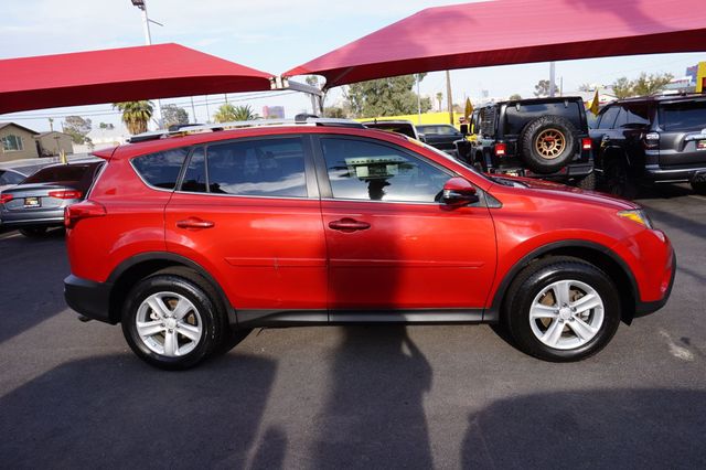 2014 Toyota RAV4 XLE, ALL WHEEL DRIVE, MOON ROOF, ROOF RACK - 23065456 - 4