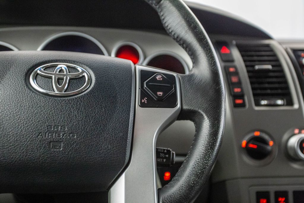 2014 Toyota Sequoia 4WD 5.7L FFV Limited - 22925878 - 52