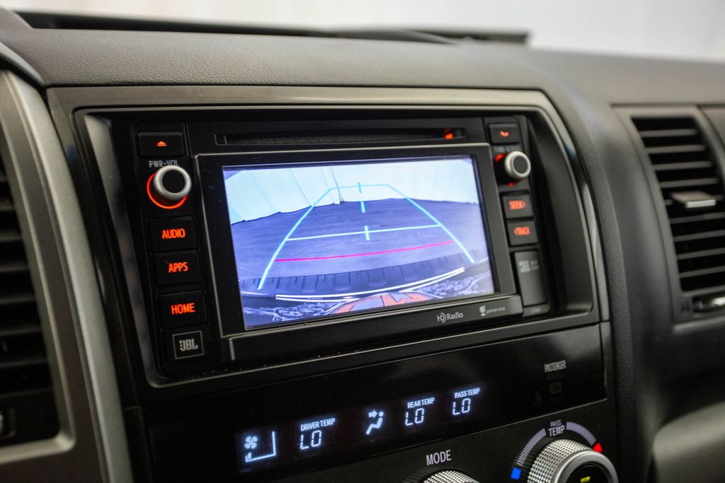 2014 Toyota Sequoia 4WD 5.7L FFV Limited - 22925878 - 54