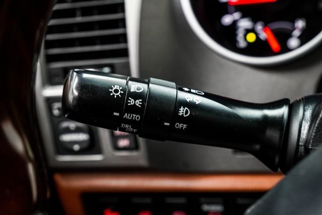 2014 Toyota Sequoia 4WD 5.7L FFV Platinum - 22986441 - 30