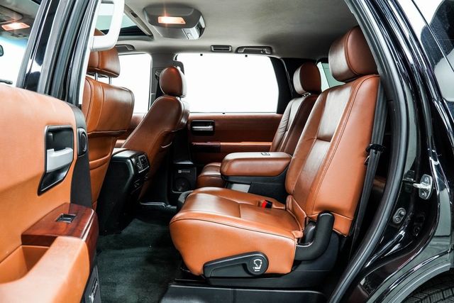 2014 Toyota Sequoia 4WD 5.7L FFV Platinum - 22986441 - 36