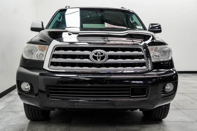 2014 Toyota Sequoia 4WD 5.7L FFV Platinum - 22986441 - 5
