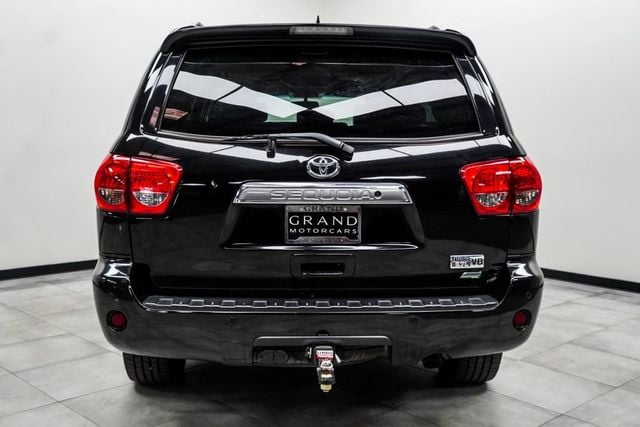 2014 Toyota Sequoia 4WD 5.7L FFV Platinum - 22986441 - 7
