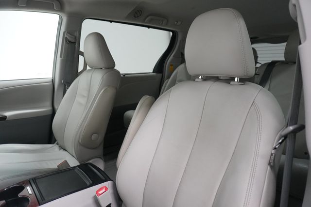 2014 Toyota Sienna  - 23006066 - 9