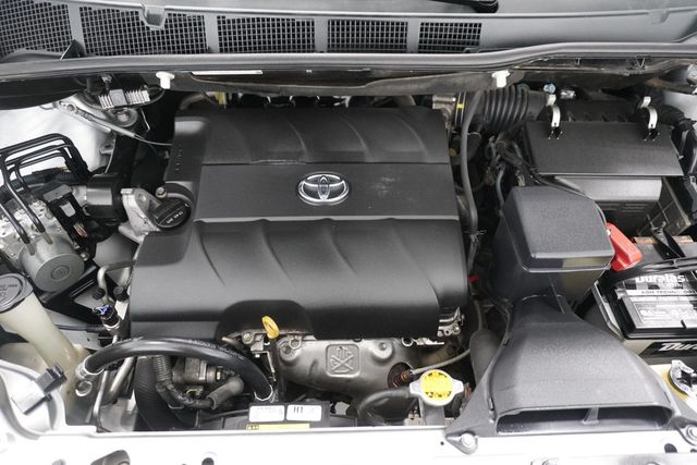 2014 Toyota Sienna  - 23006066 - 32