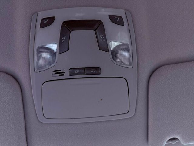 2014 Toyota Sienna  - 22962163 - 20