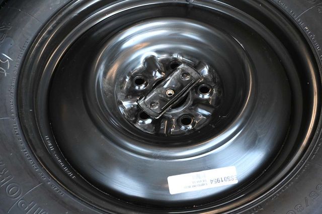 2014 Toyota Sienna 5dr 7-Passenger Van V6 LE FWD Mobility - 22940400 - 26