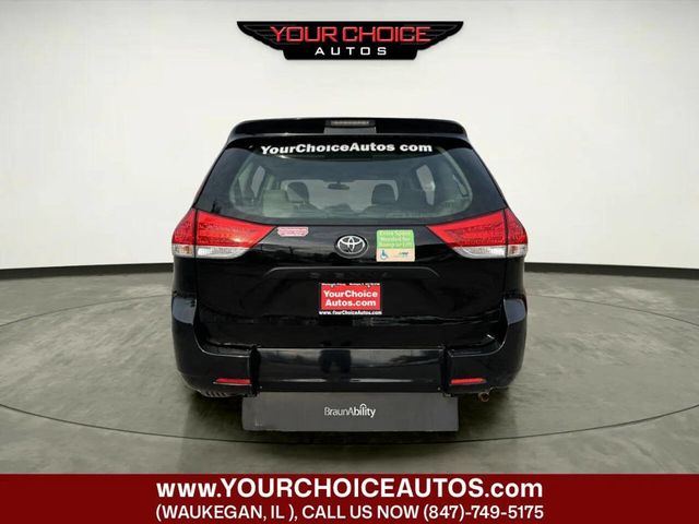 2014 Toyota Sienna 5dr 7-Passenger Van V6 L FWD - 23038738 - 4