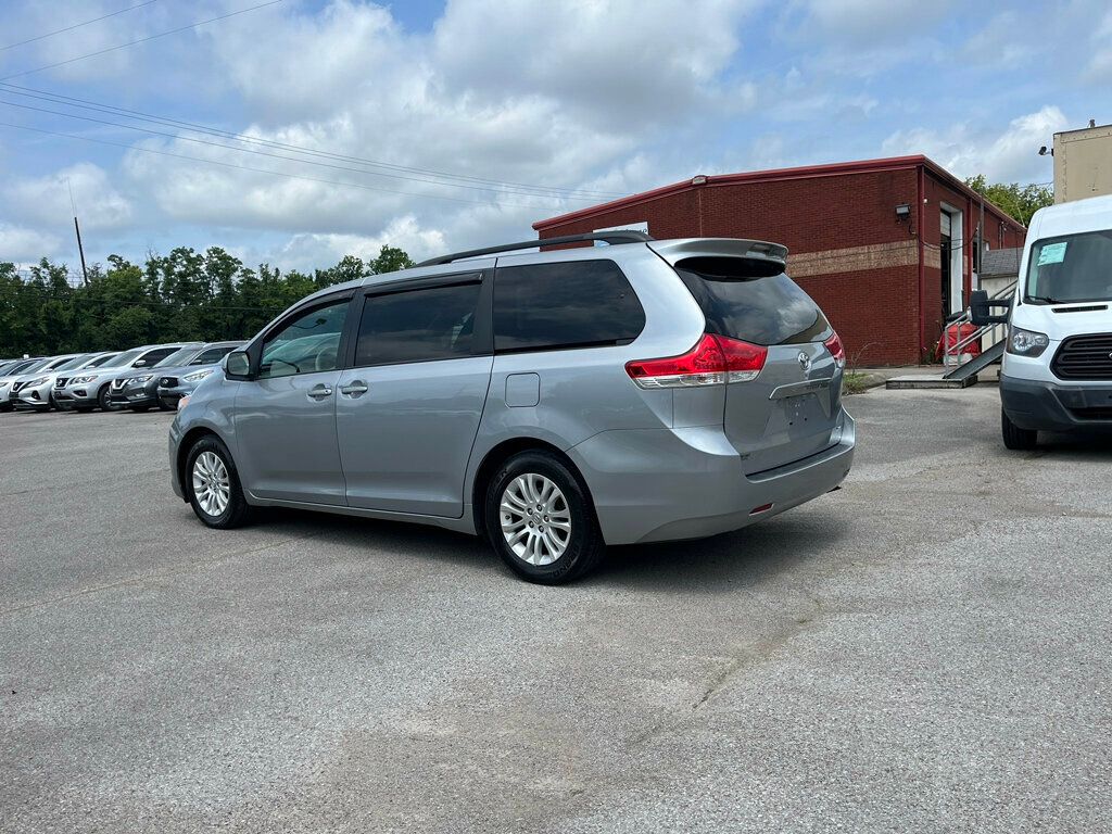 2014 Toyota Sienna 5dr 7-Passenger Van V6 XLE AAS FWD - 22877689 - 6