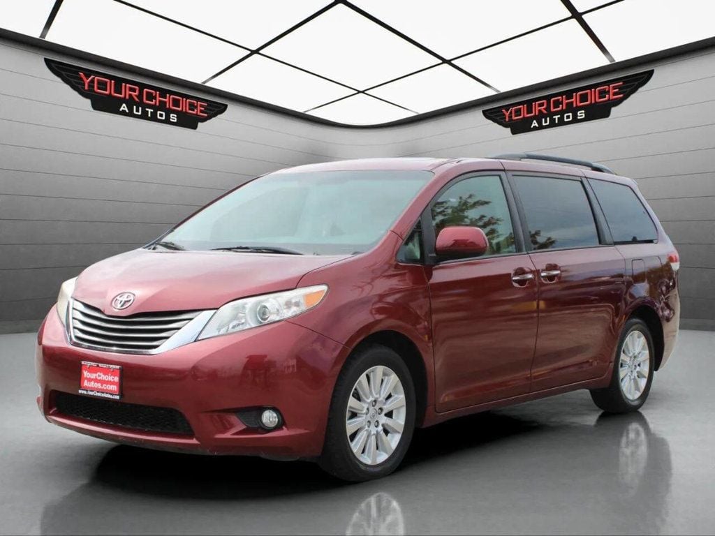 2014 Toyota Sienna 5dr 7-Passenger Van V6 XLE AWD - 22928590 - 0